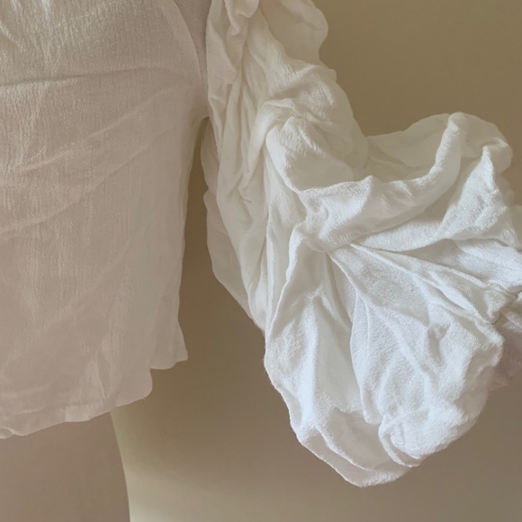 LF ruffled sleeve crop top size M NWT - Picture 13 of 15